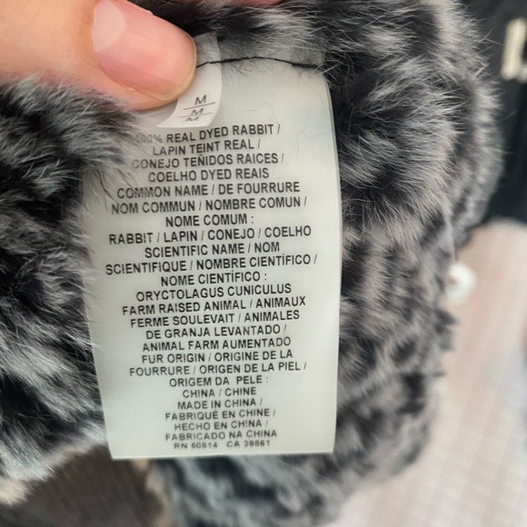 Elie Tahari Silver Rabbit Fur Sweater Vest M - Picture 13 of 14